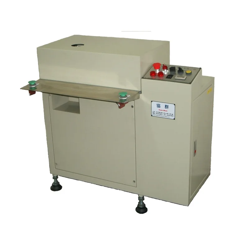 TWM-606 Commutator slot cutting in operation
