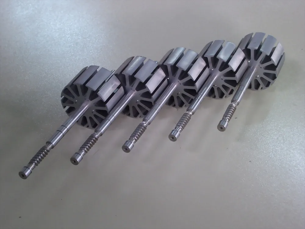 TWM-202S Servo motor/Hydraulic Pressure (Rotor\Commutator\impeller assembly) in operation